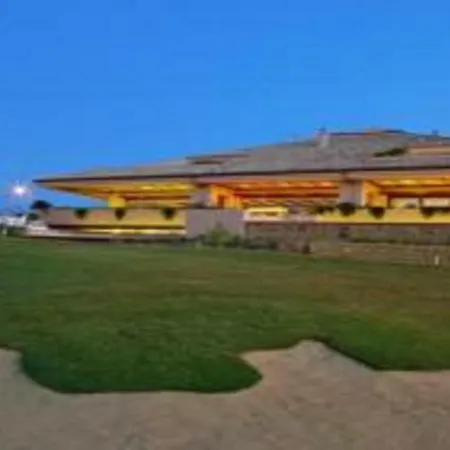 Capitolio, Valle Otel